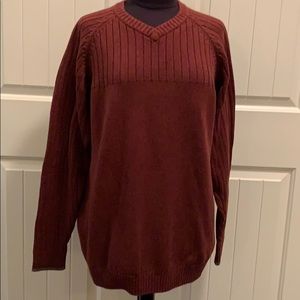 Men’s Red/brown Columbia XL sweater